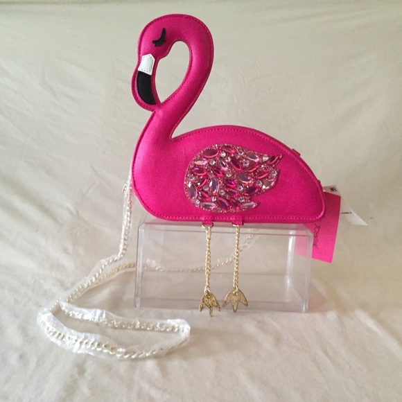 Betsey Johnson Handbags - 🎀NWT Betsey Johnson Jeweled Pink Flamingo Purse🎀